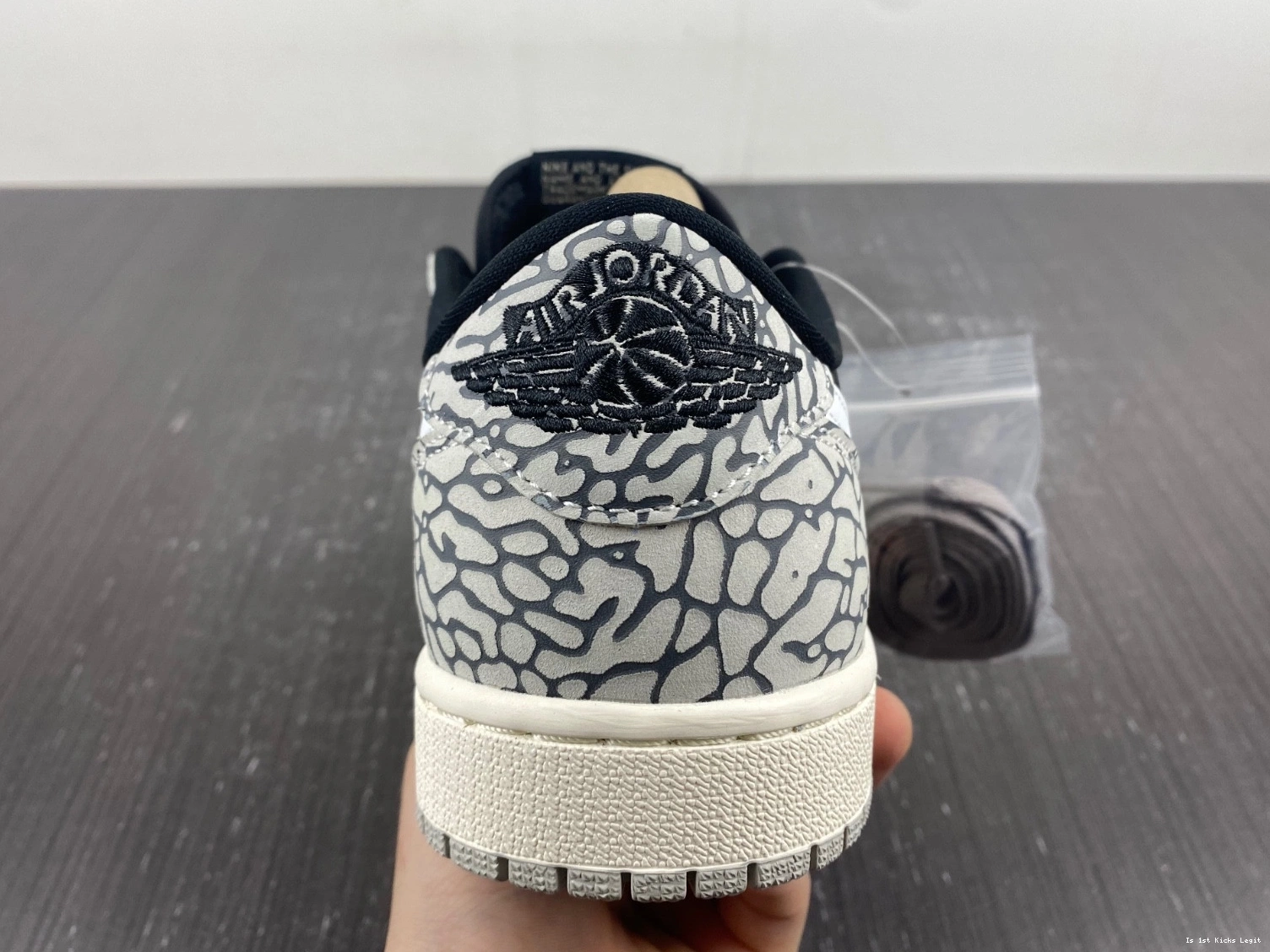 CZ0790-001 OG Black Jordan Low Retro Cement 1 - 0323